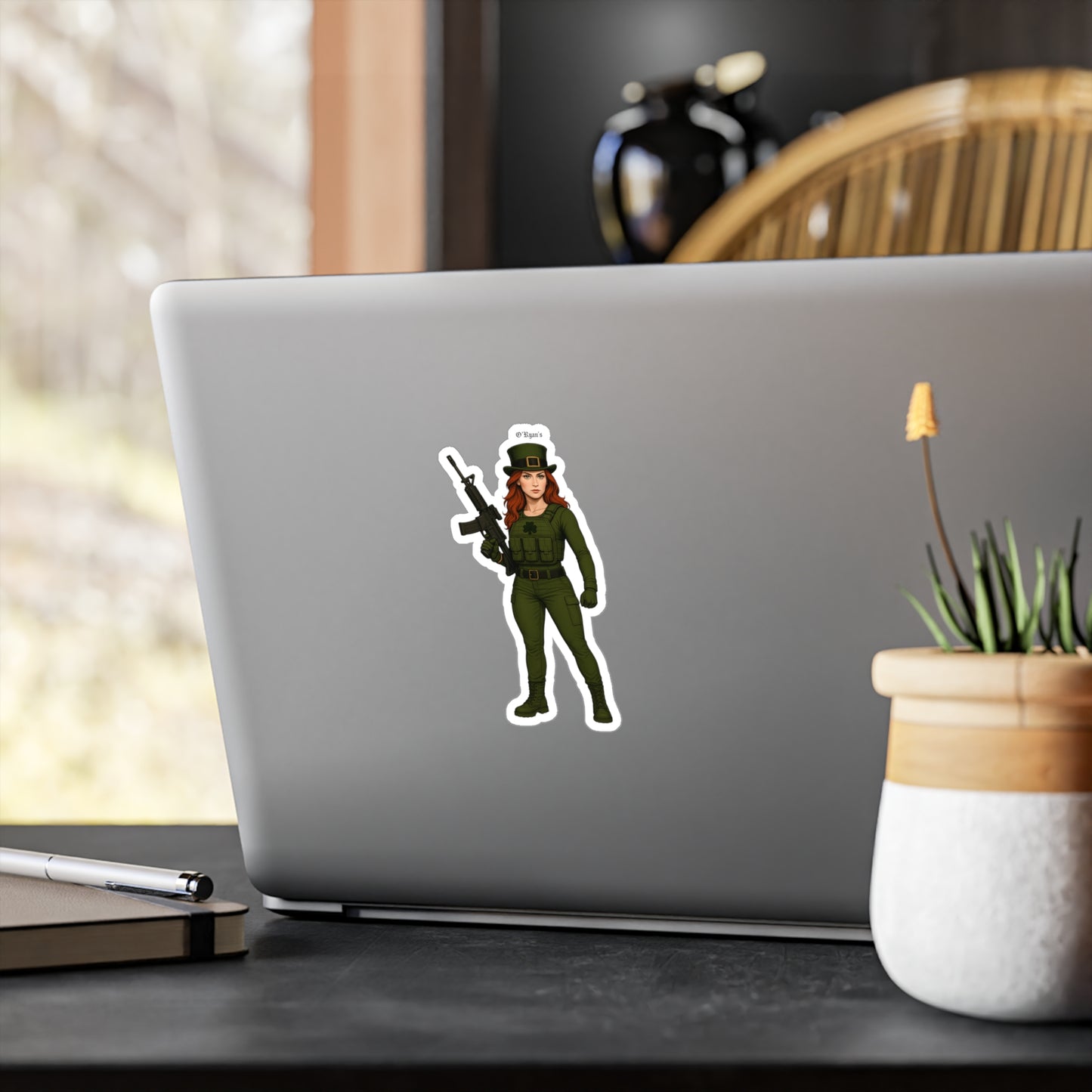 QUEEN LUCKY - Sticker